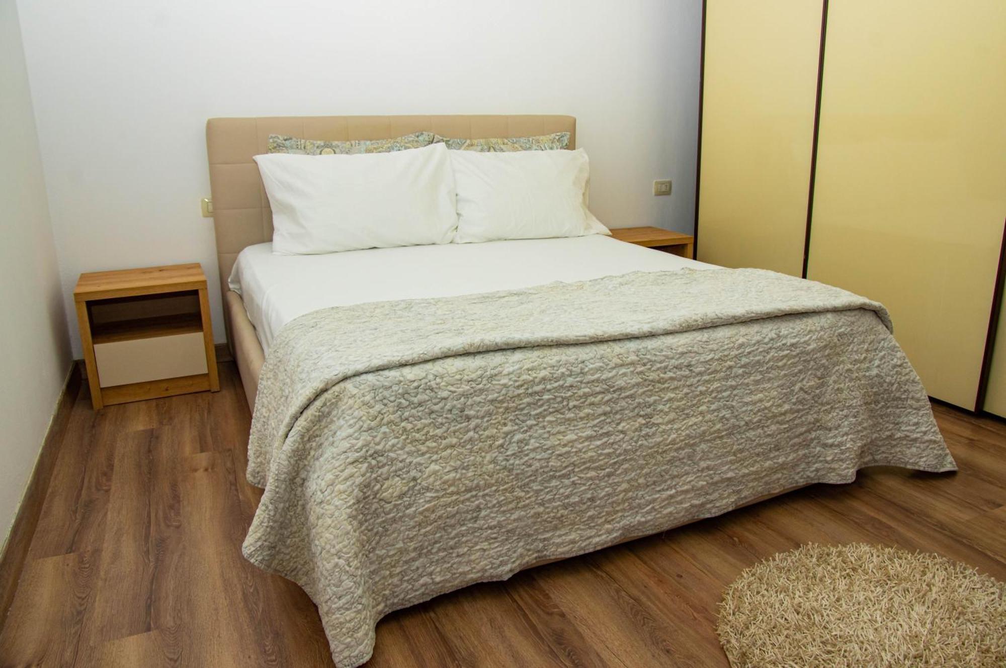 Lucas Central Relaxing House Tirana Exterior photo