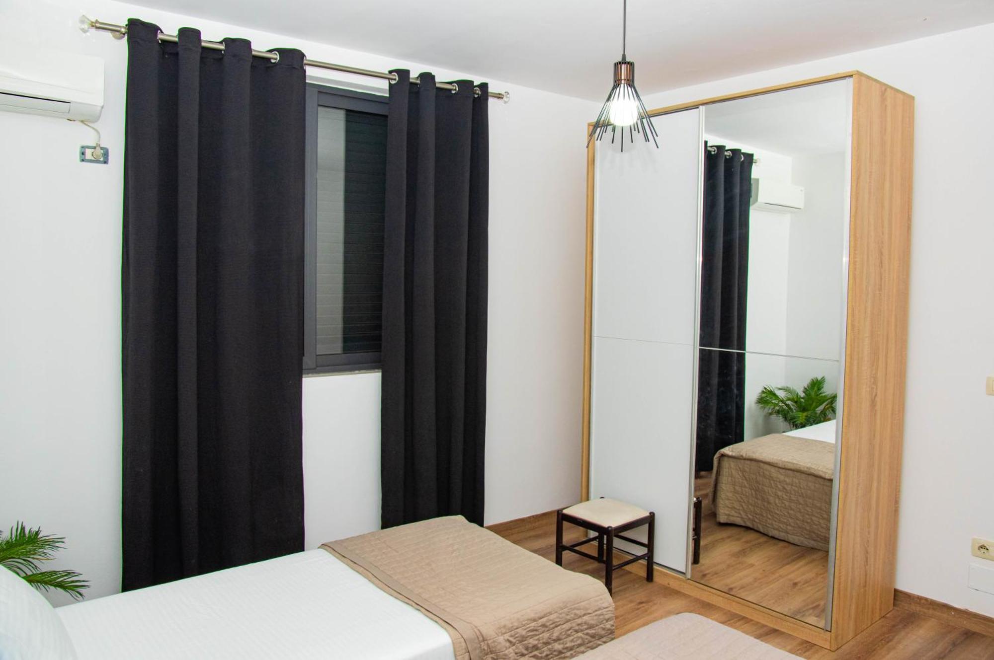 Lucas Central Relaxing House Tirana Exterior photo